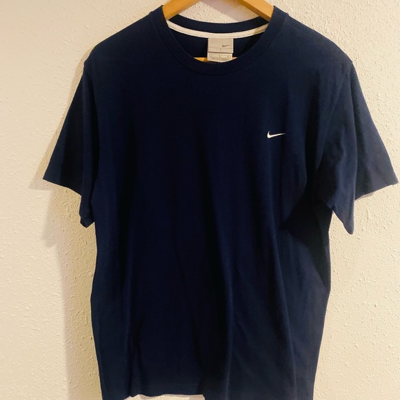 Vintage Nike Tee - Picture 6 of 7